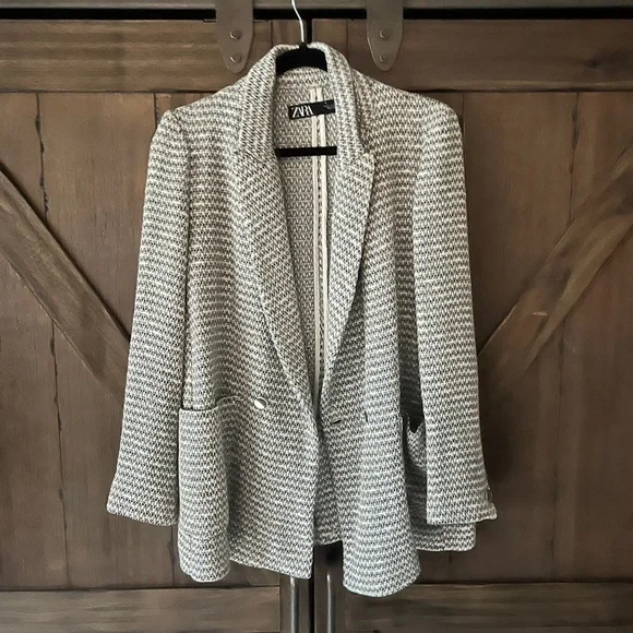 Zara Textured Double Breasted Peaked Lapel Tweed Blazer Jacket Size Medium - Picture 3 of 10